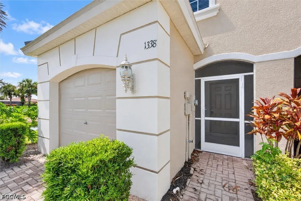 Weeping Willow Court Cape Coral, FL 33909