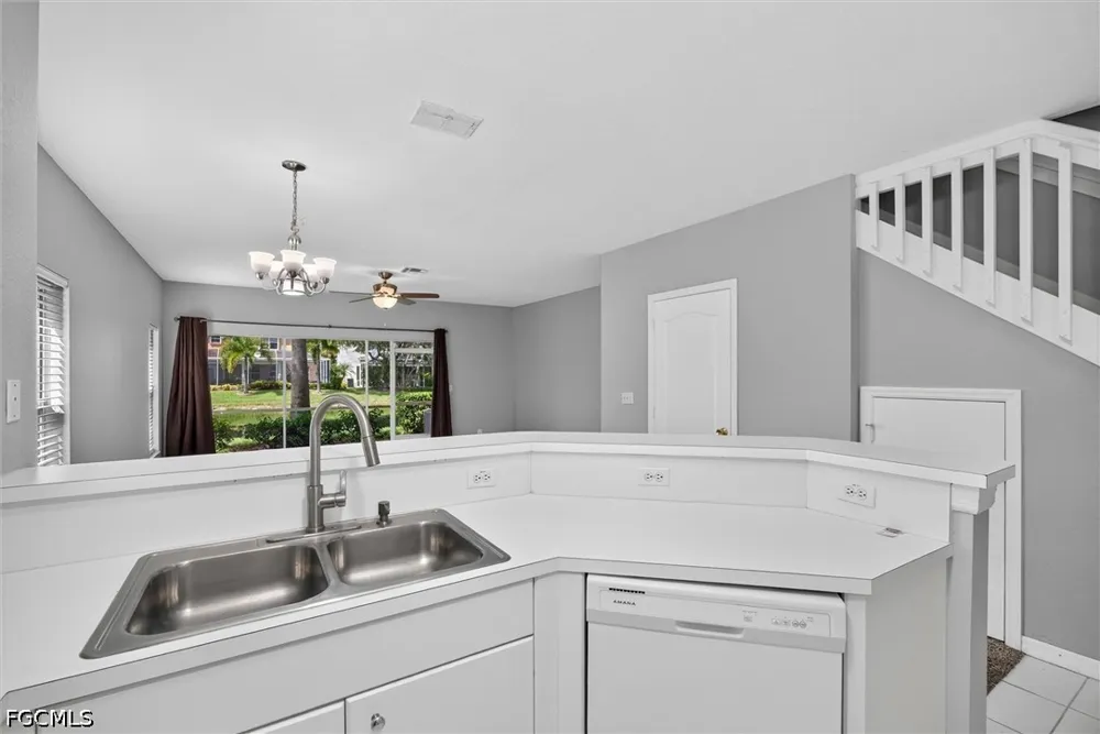 Weeping Willow Court Cape Coral, FL 33909