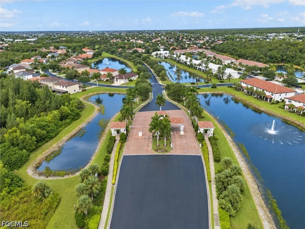 Weeping Willow Court Cape Coral, FL 33909