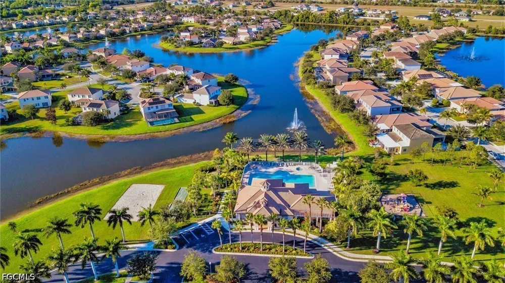 Weeping Willow Court Cape Coral, FL 33909