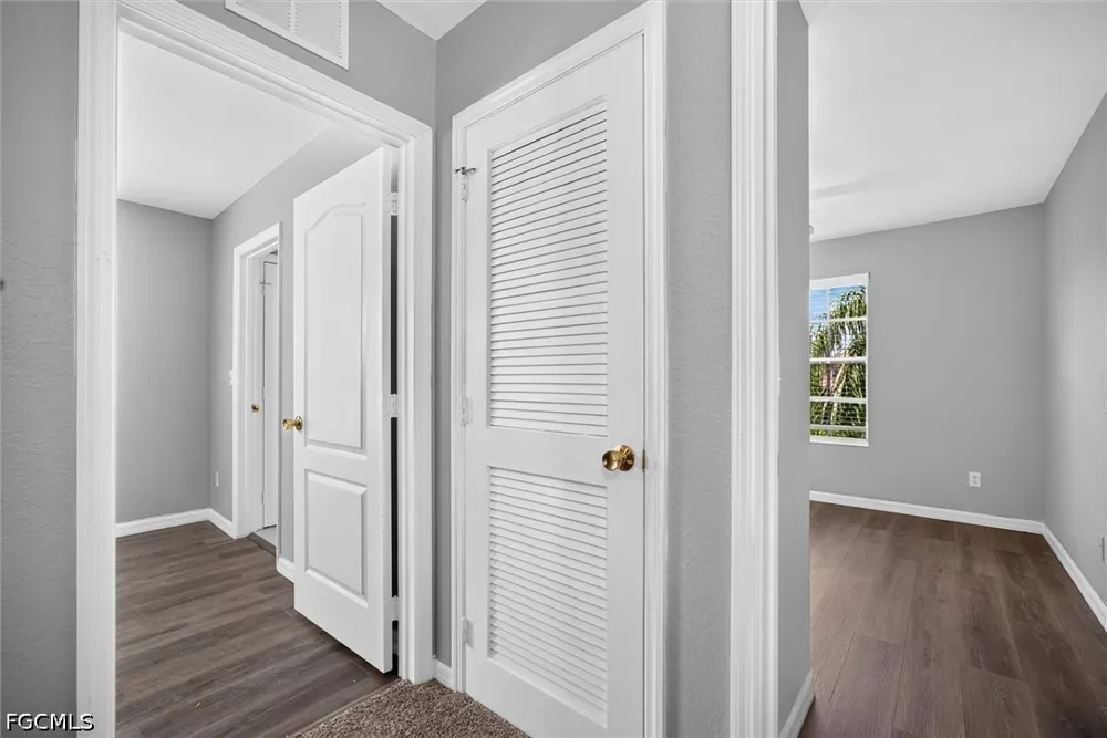 Weeping Willow Court Cape Coral, FL 33909