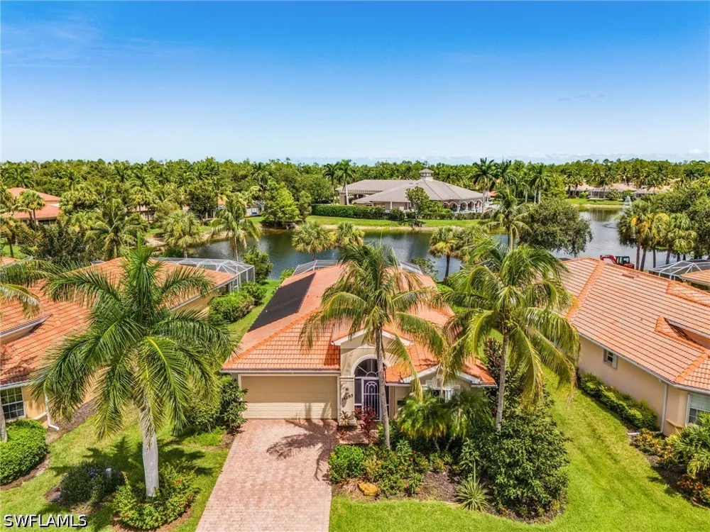 Manchester Drive Naples, FL 34114