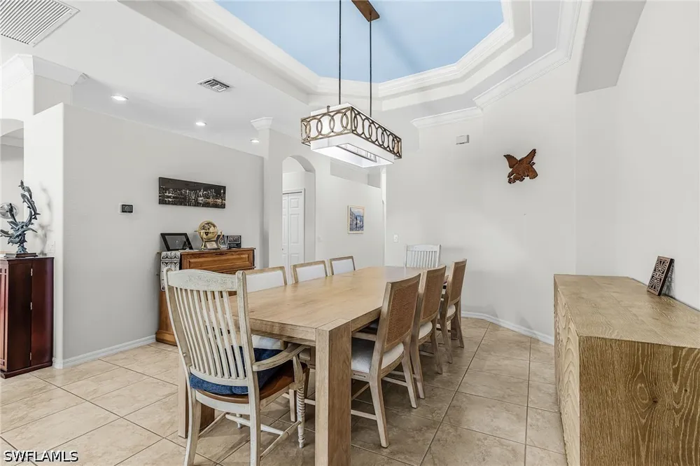 Manchester Drive Naples, FL 34114