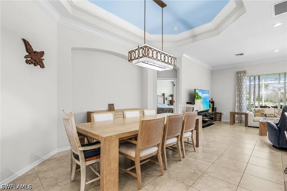 Manchester Drive Naples, FL 34114