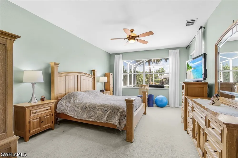 Manchester Drive Naples, FL 34114