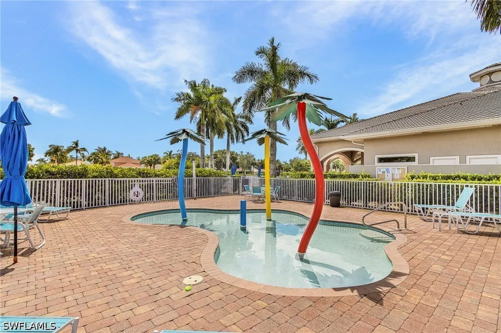 Manchester Drive Naples, FL 34114