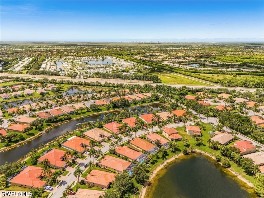 Manchester Drive Naples, FL 34114