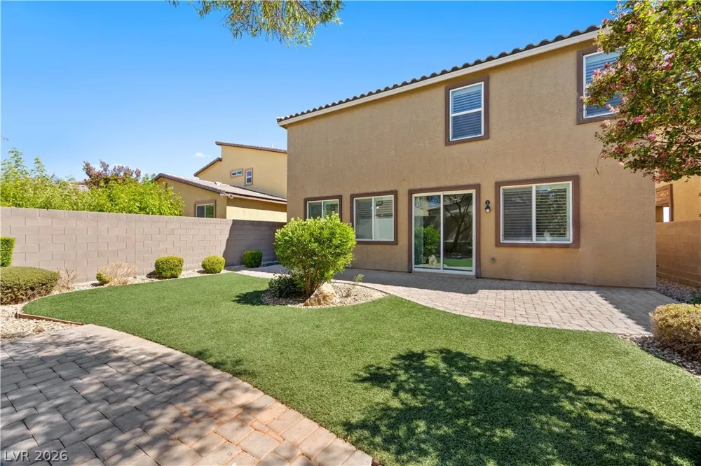 4424 Stardusk Falls Avenue North Las Vegas, NV 89084
