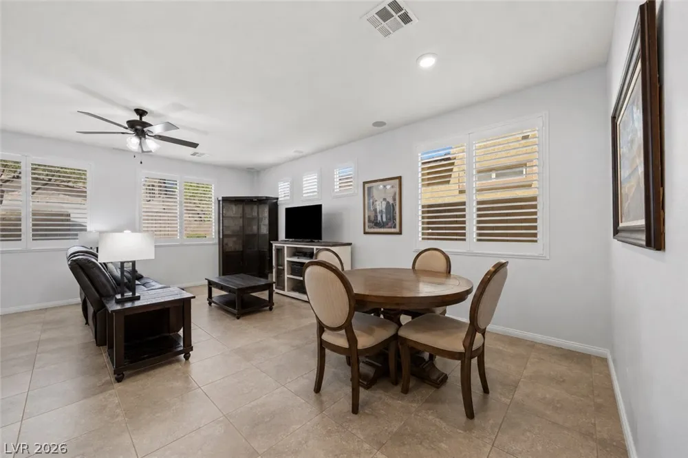 4424 Stardusk Falls Avenue North Las Vegas, NV 89084
