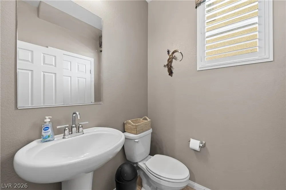 4424 Stardusk Falls Avenue North Las Vegas, NV 89084