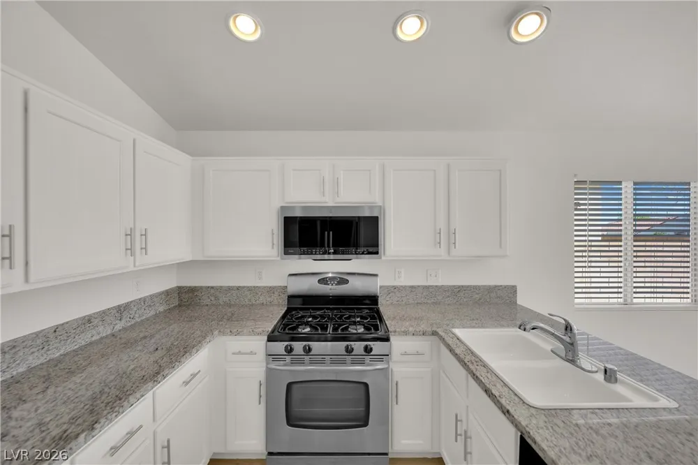 2315 Little Italy Avenue North Las Vegas, NV 89031