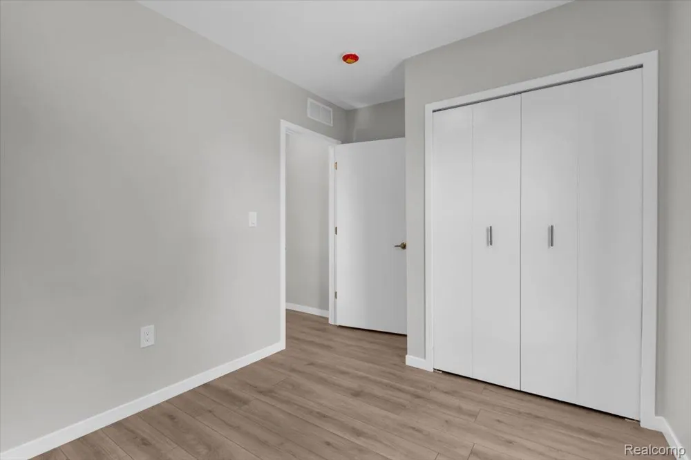 6172 16th Street Detroit City, MI 48208