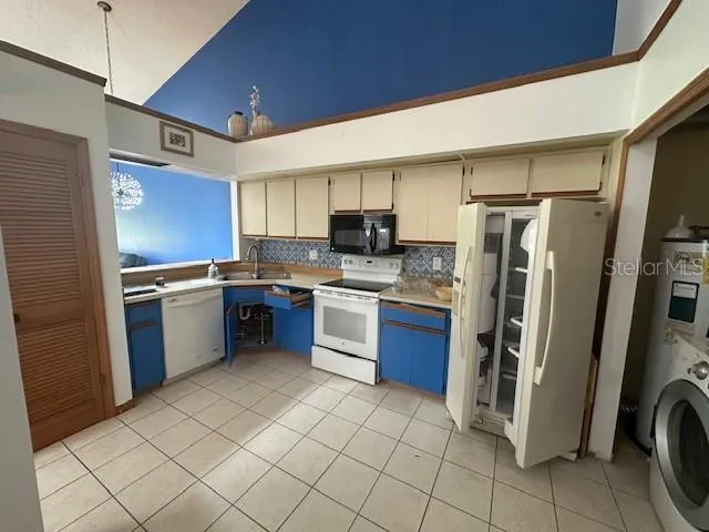 936 MEADOW VIEW DRIVE #B Port Orange, FL 32127