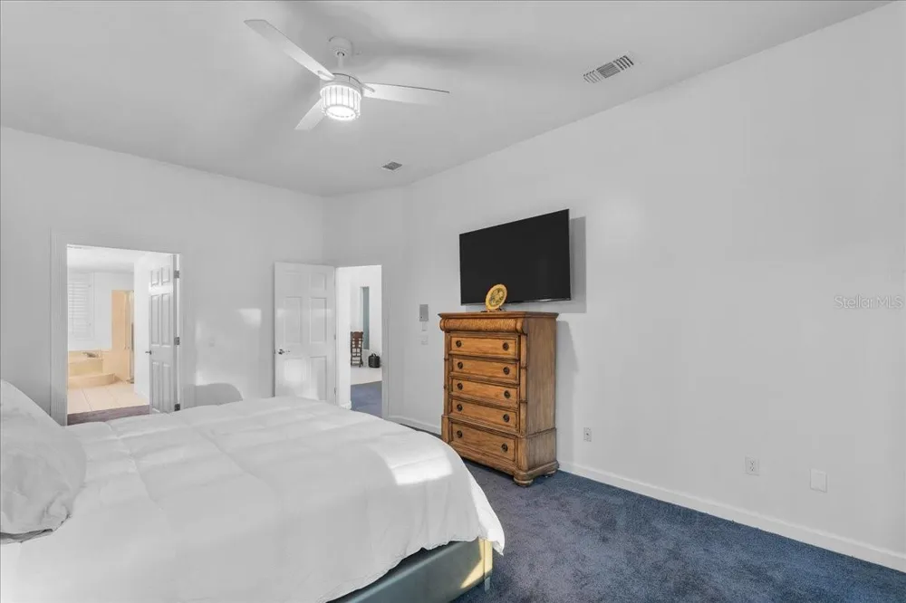 13 BAY POINT DRIVE Ormond Beach, FL 32174