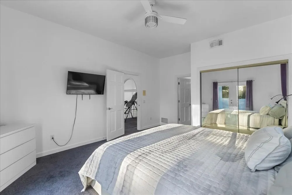13 BAY POINT DRIVE Ormond Beach, FL 32174