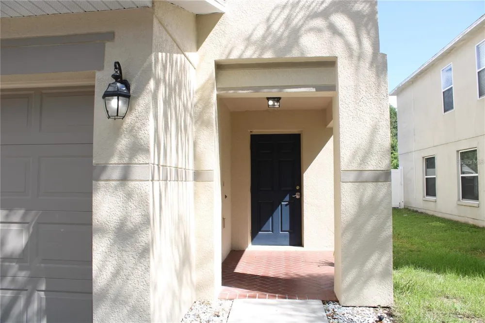 7840 CARRIAGE POINTE DRIVE Gibsonton, FL 33534