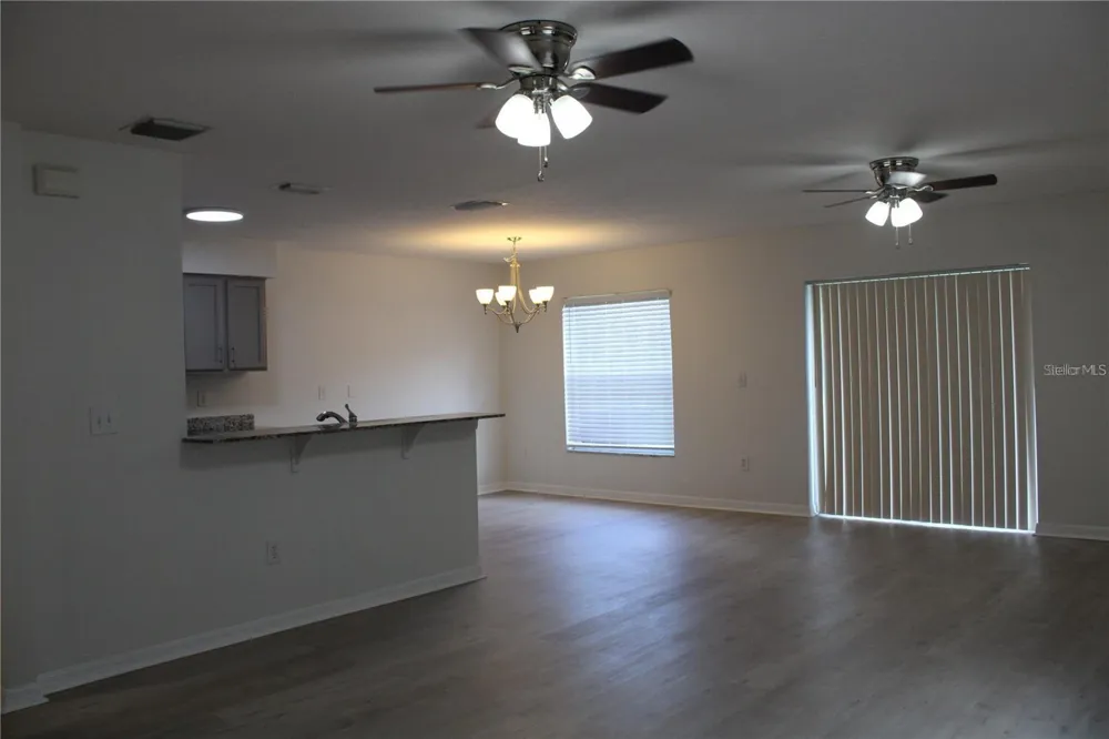 7840 CARRIAGE POINTE DRIVE Gibsonton, FL 33534