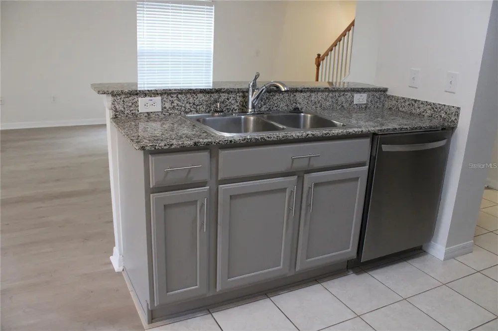 7840 CARRIAGE POINTE DRIVE Gibsonton, FL 33534