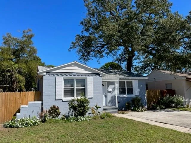 2720 EDWARDS AVENUE S St Petersburg, FL 33705