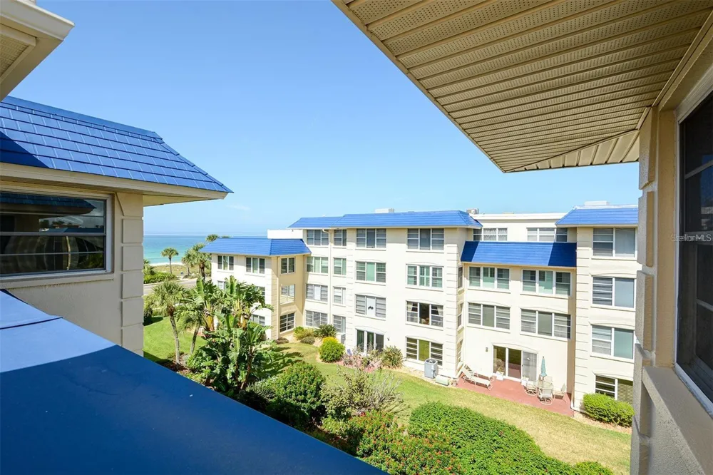 3804 GULF OF MEXICO DRIVE #B-402 Longboat Key, FL 34228