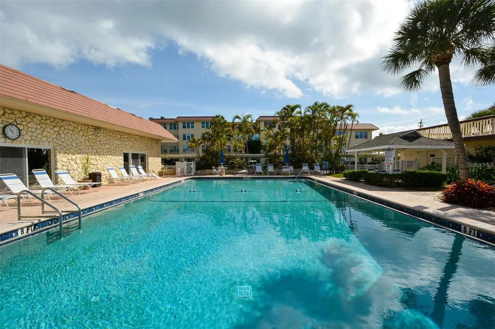 3804 GULF OF MEXICO DRIVE #B-402 Longboat Key, FL 34228