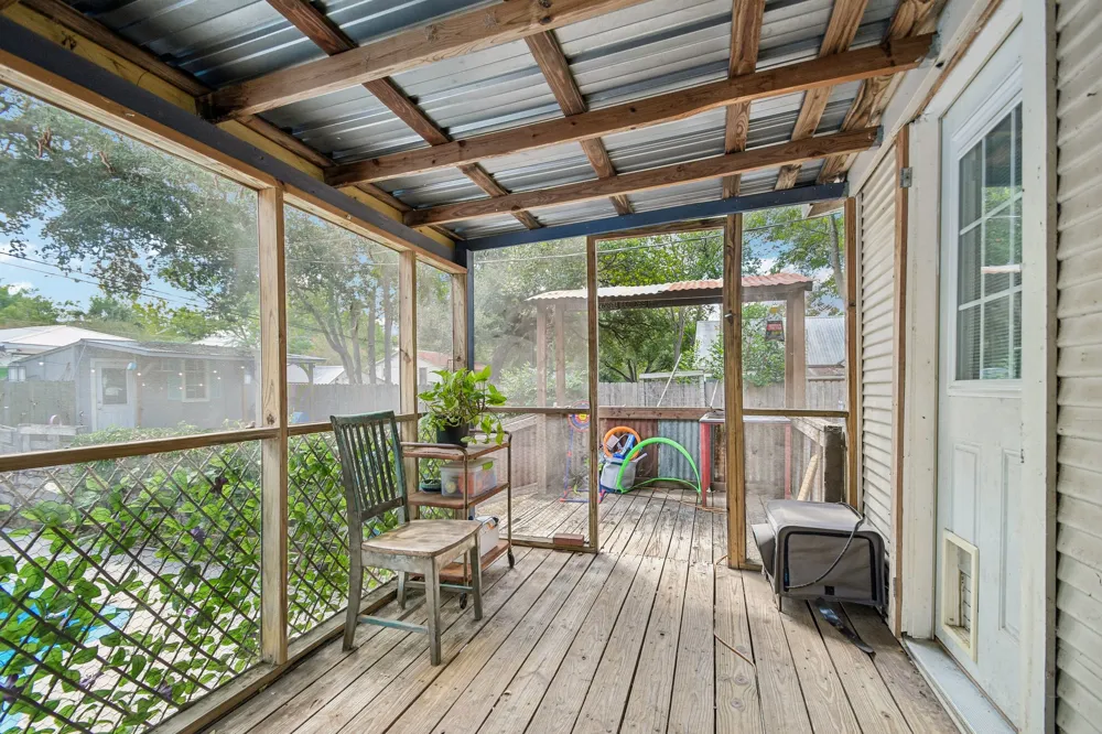 802 Hudgins Street Smithville, TX 78957