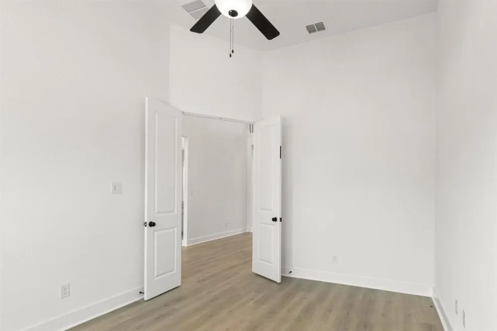 373 Hollister Drive Liberty Hill, TX 78642