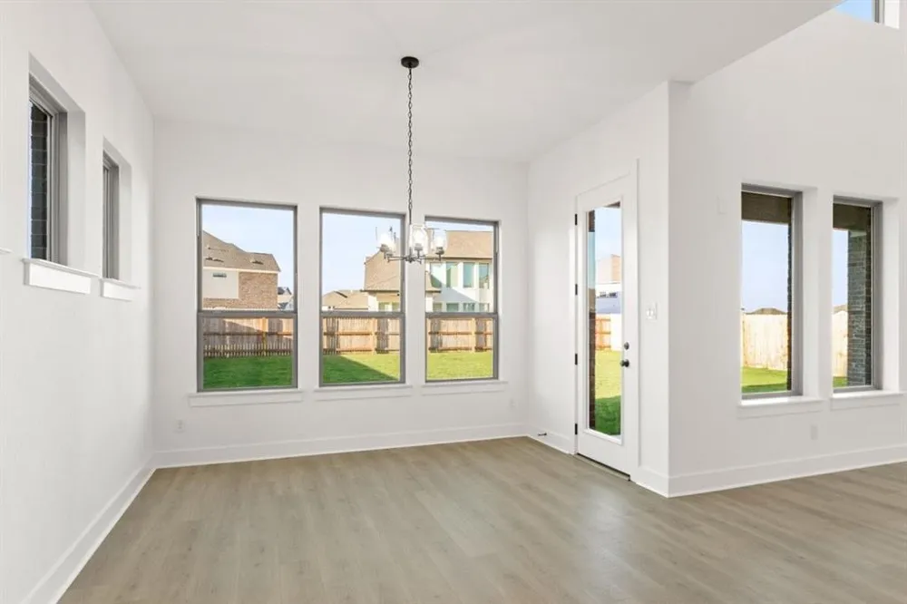 373 Hollister Drive Liberty Hill, TX 78642