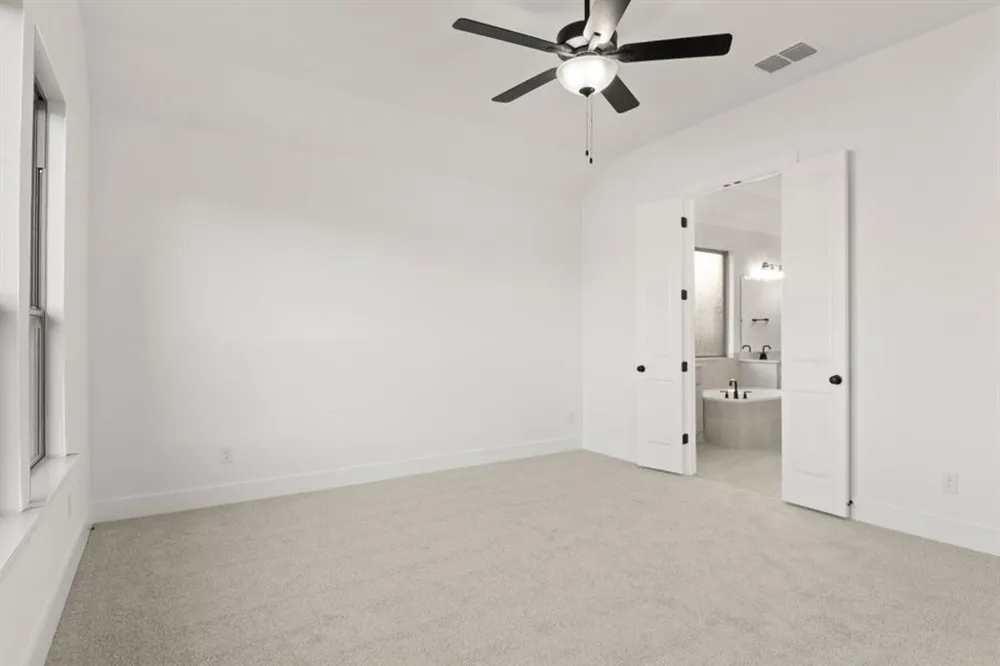 373 Hollister Drive Liberty Hill, TX 78642