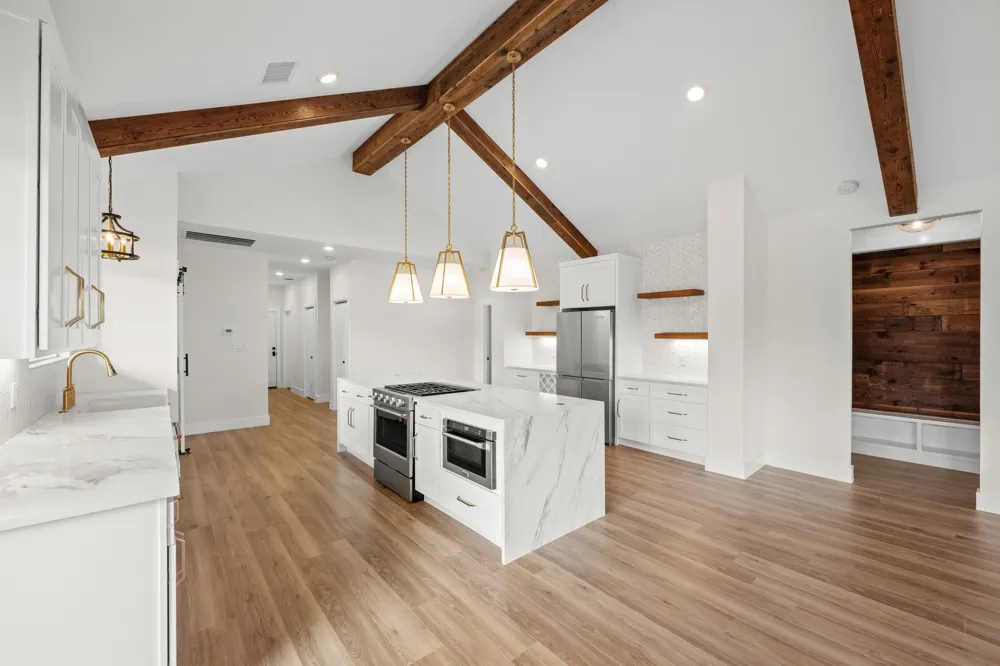 2102 S Church Street Georgetown, TX 78626