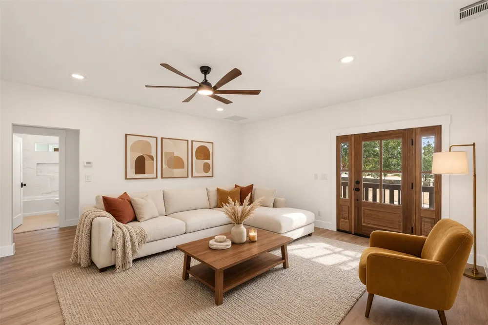 2102 S Church Street Georgetown, TX 78626