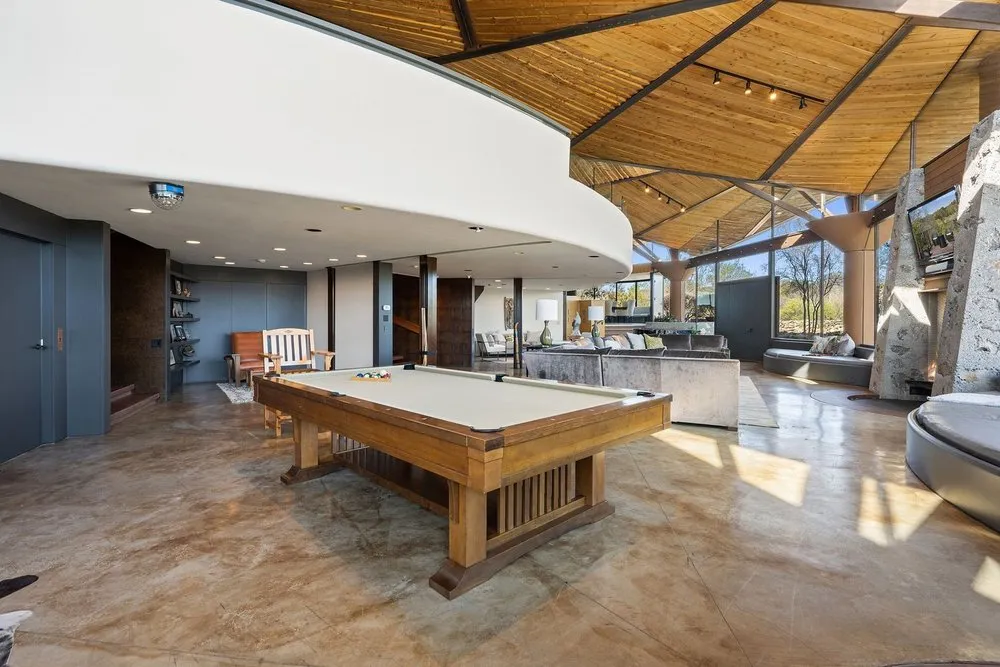 4002 Tyx Trail Spicewood, TX 78669