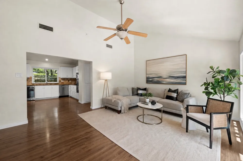 224 Hurst Creek Road Lakeway, TX 78734