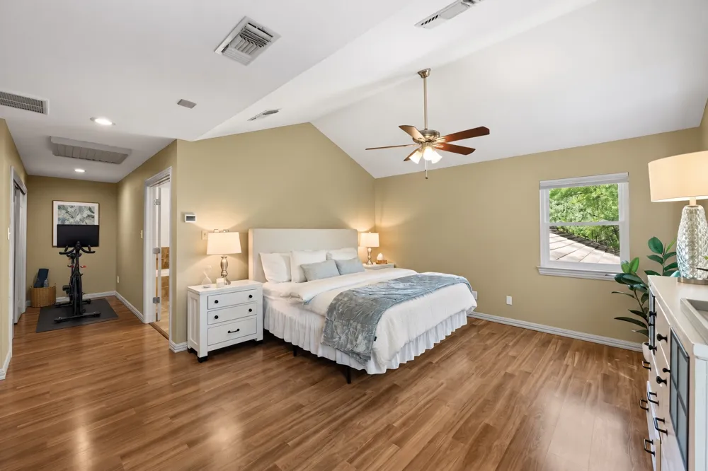 224 Hurst Creek Road Lakeway, TX 78734