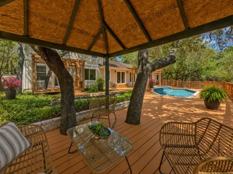 224 Hurst Creek Road