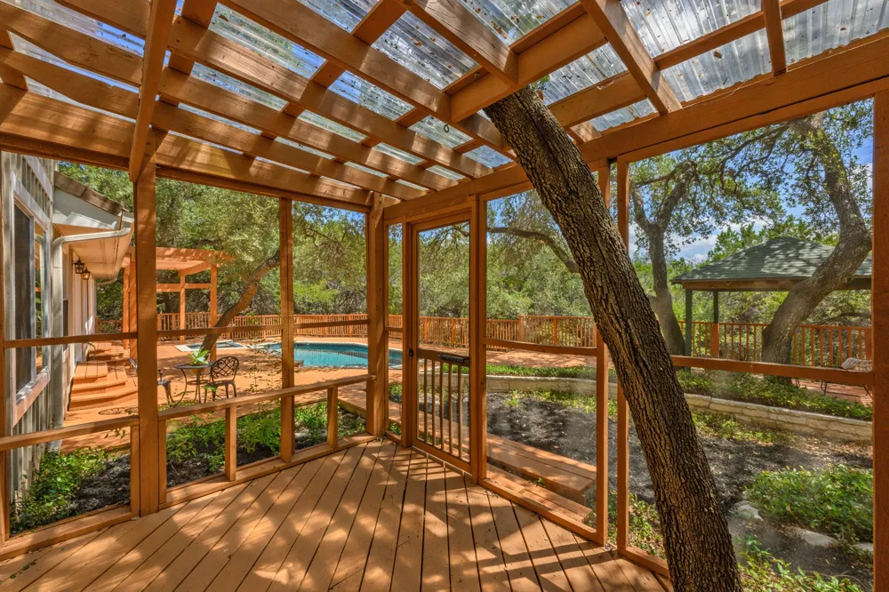 224 Hurst Creek Road Lakeway, TX 78734