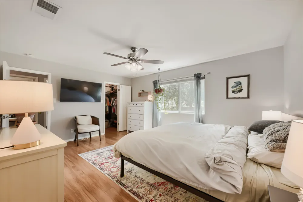 215 Cloudview Drive Austin, TX 78745