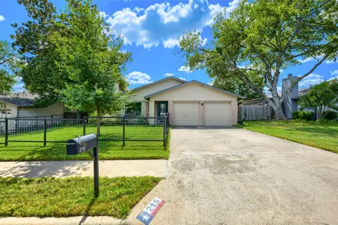 215 Cloudview Drive