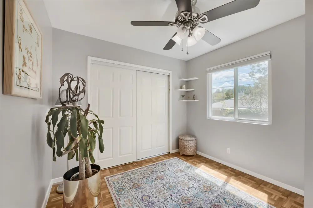 215 Cloudview Drive Austin, TX 78745