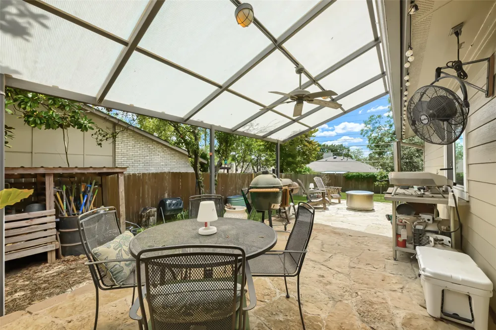 215 Cloudview Drive Austin, TX 78745