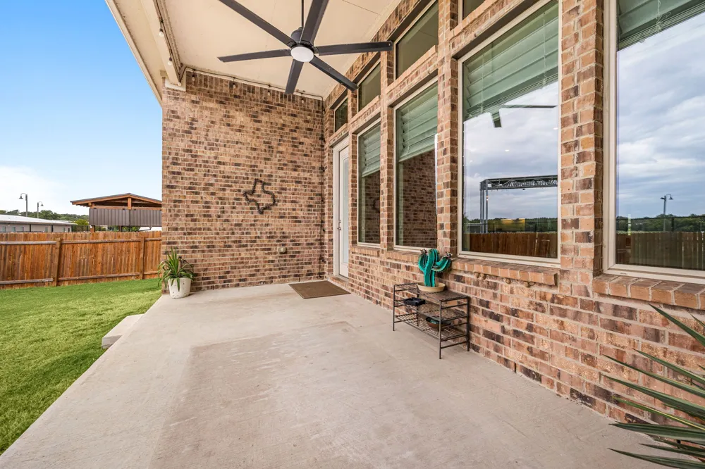 602 Pulitzer Drive Hutto, TX 78634