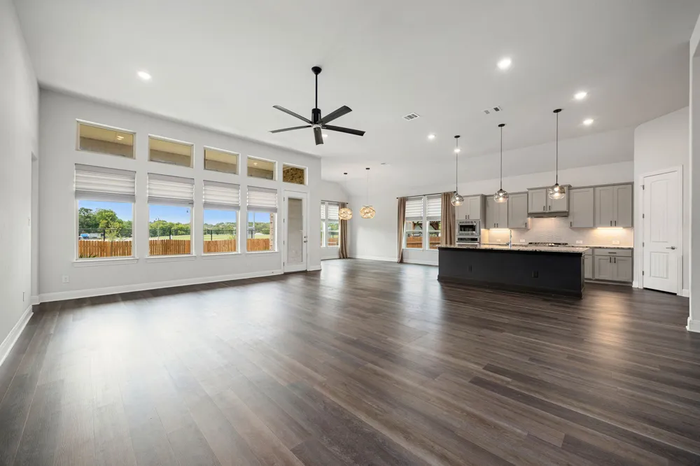 602 Pulitzer Drive Hutto, TX 78634