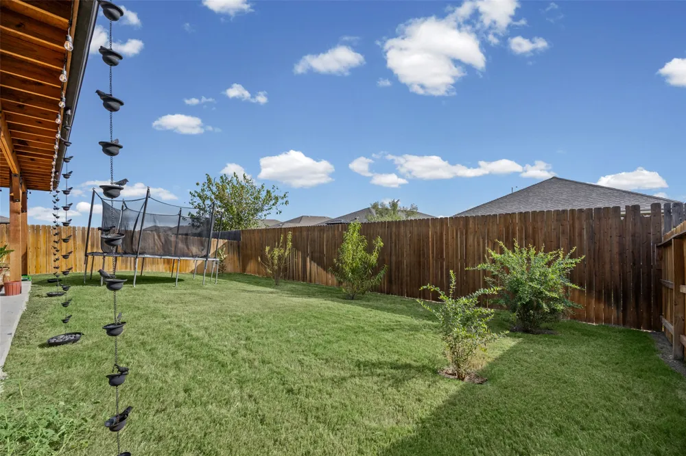 310 Richland Drive Lockhart, TX 78644