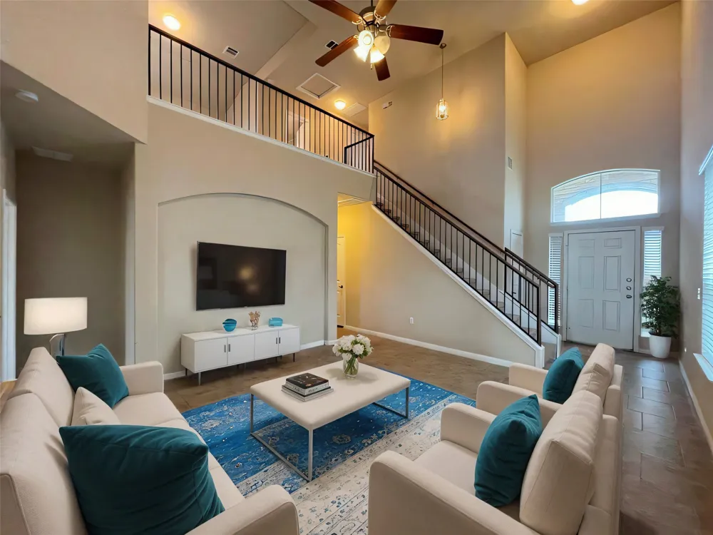 120 Kingfisher Lane Kyle, TX 78640