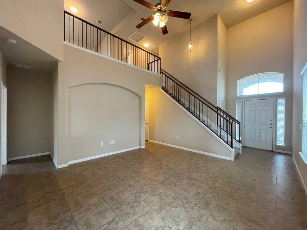 120 Kingfisher Lane Kyle, TX 78640