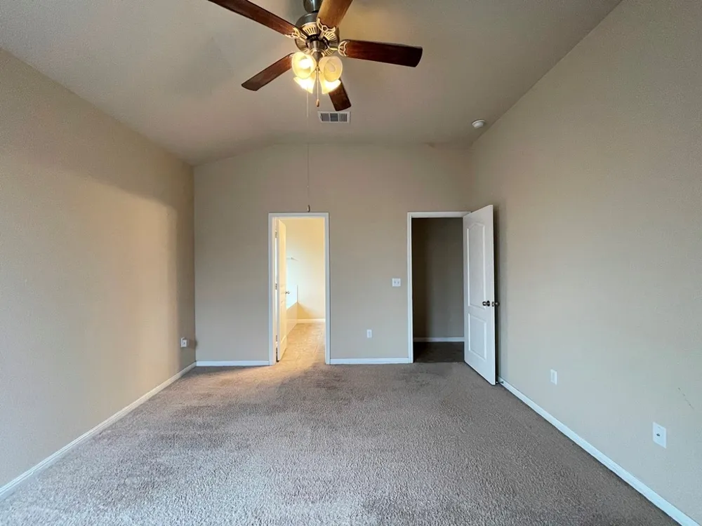 120 Kingfisher Lane Kyle, TX 78640