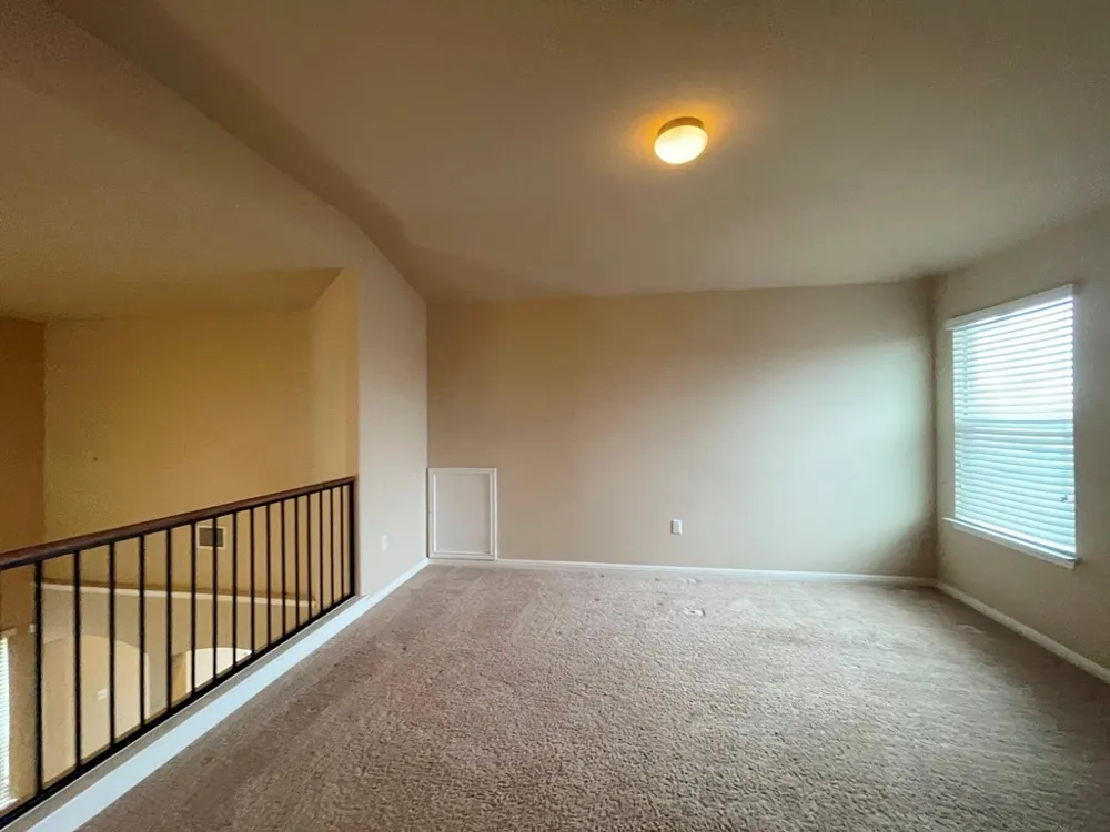 120 Kingfisher Lane Kyle, TX 78640
