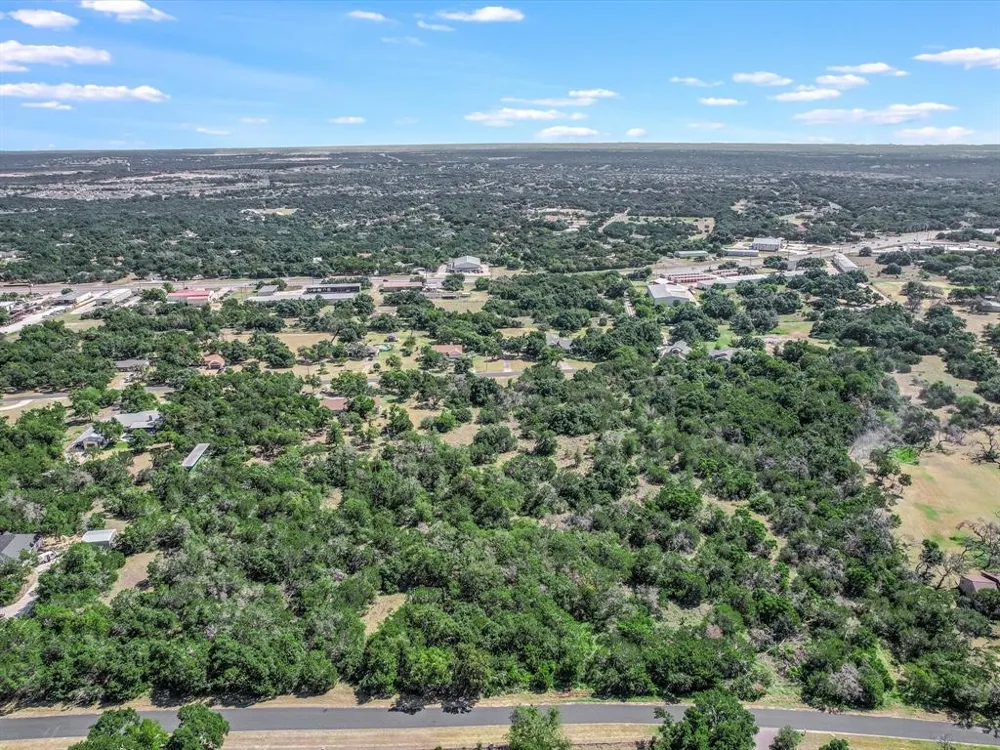 110 Red Bird Trail Georgetown, TX 78633