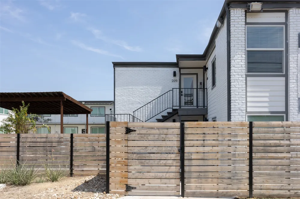 1200 E 52nd Street #202A Austin, TX 78723