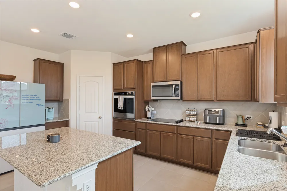 12600 Karasu Drive Manor, TX 78653